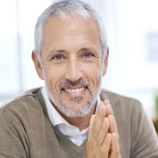Stylish Solutions for Older Men’s Hairstyles That Suit Thinning Hair Perfectly best hairstyles for older men with thinning hair