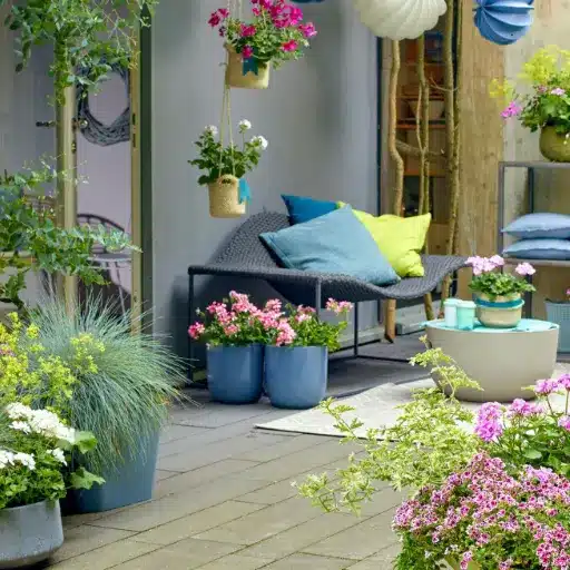 Small Space Gardening: Spacing for Container Vegetables small space gardening (2)